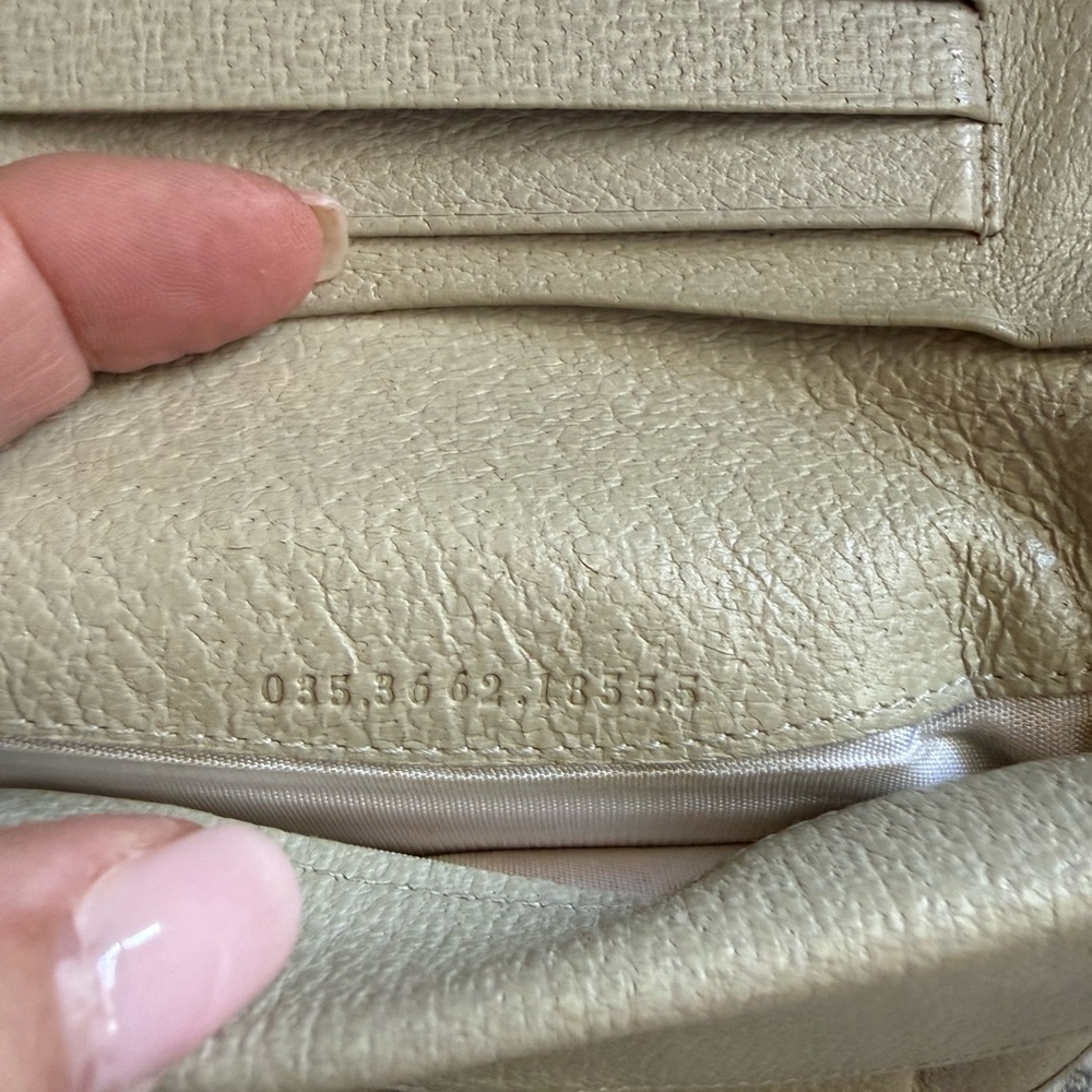 Gucci Half Moon Leather Women's Wallet - Picture 3 of 7